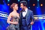 filmfare awards, Alia Bhatt and ranbir kapoor, watch alia bhatt says i love you to ranbir kapoor in her filmfare winning speech for raazi, Filmfare awards