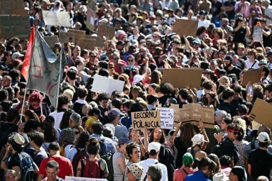 &#039;Block Everything&#039; Protest in France: 200 Arrested