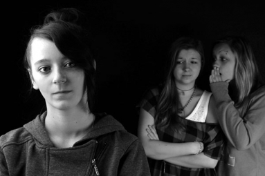 People Spend Average of 52 Minutes a Day Gossiping: Study People Spend Average of 52 Minutes a Day Gossiping: Study