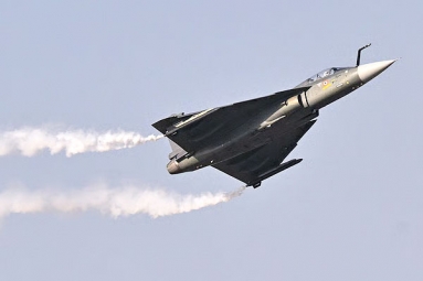Indian Air Force Tejas jet crashes at Dubai Airshow Indian Air Force Tejas jet crashes at Dubai Airshow