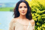 contact-lens misusers, contact-lens misusers medication, jasmin bhasin s corneal damage is an eye opener for all contact lens misusers, Ditch