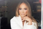 Jennifer Lopez, Jennifer Lopez controversy, jennifer lopez denied entry at chanel store in istanbul, Pakistan