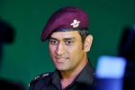 Indian national flag, Indian national flag, ms dhoni likely to unfurl tri color in leh on indian independence day, Pulwama