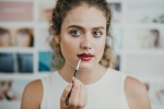 is it good to use lipstick everyday, benefits of red lipstick, on this national lipstick day know how you benefit from using lipstick, Lipstick