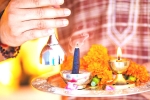 nitya pooja vidhanam in english, daily puja at home, easy way to perform daily puja at home, Aarti