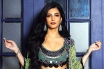 Shruti Haasan, Shruti Haasan, shruti haasan to play rajinikanth s daughter, 2 0 rating