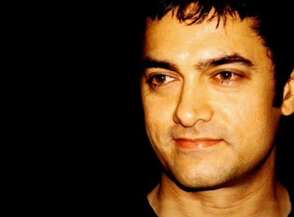 Aamir Khan repents &quot;not making a film&quot; on 100 years of Indian cinema