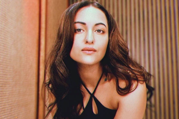 Sonakshi Sinha in Chiranjeevi's Next?