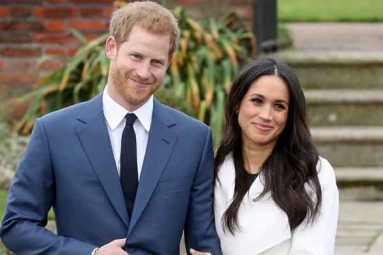Prince Harry And Suits Actor Megan Markle Are Engaged And Make First Public Appearance